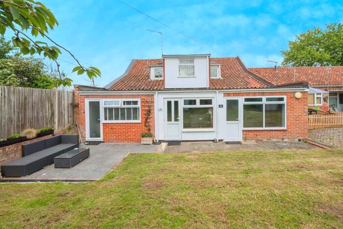 2 Bedroom Park Home For Sale In Lords Lane, Burgh Castle, Great Yarmouth, NR31