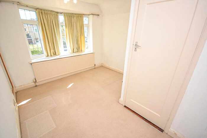 3 Bedroom Detached House For Sale In Winchelsea Drive, CM2