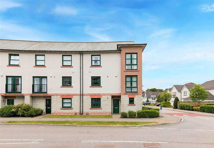 4 Bedroom End Of Terrace House To Rent In Grandholm Crescent, Bridge Of Don, Aberdeen, AB22