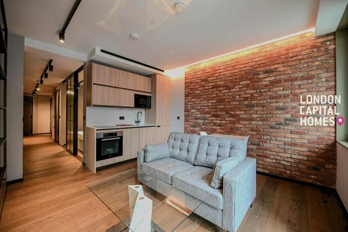 Apartment To Rent In Stage Apartments Hewett Street London, EC2A