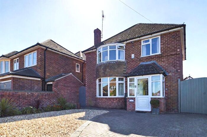 3 Bedroom Detached House For Sale In Bruce Close, Lincoln, Lincolnshire, LN2