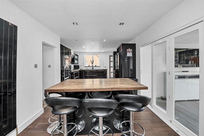 4 Bedroom Detached House For Sale In The Heath, Woolpit, IP30