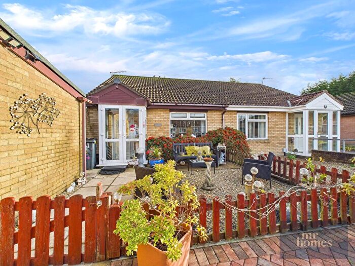 2 Bedroom Semi-Detached Bungalow For Sale In Nant Y Dowlais, The Drope, Cardiff, CF5