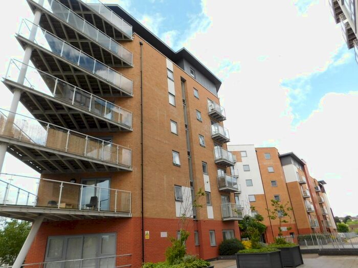 2 Bedroom Flat To Rent In Sail House, Colchester, CO2