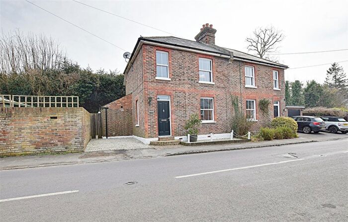 3 Bedroom Semi-Detached House For Sale In Lower Street, Ninfield, Battle, TN33