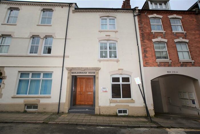 2 Bedroom Flat To Rent In Marlborough House, - Hazelwood Road, Northampton, NN1