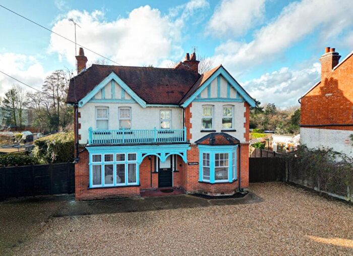 3 Bedroom Detached House For Sale In Frimley Road, Ash Vale, GU12