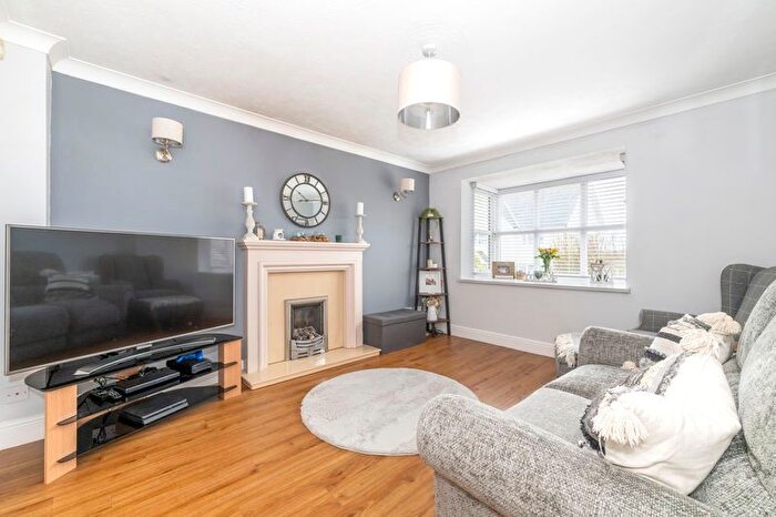 3 Bedroom Terraced House For Sale In Heathfield Road, Burwash Weald, TN19