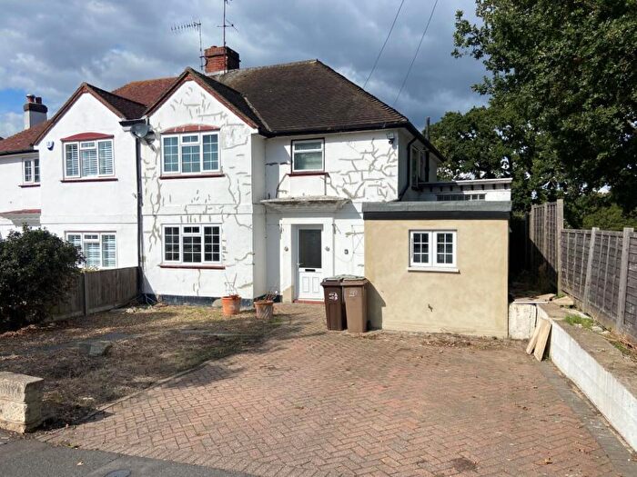3 Bedroom Semi-Detached House For Sale In Rose Hill Park West, Sutton, Surrey, SM1