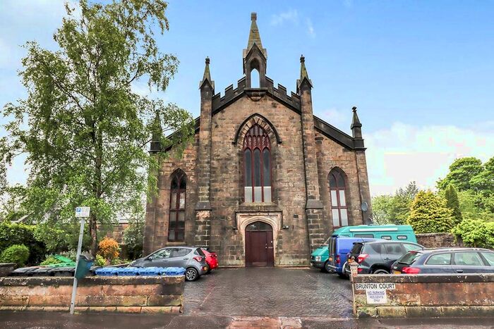 2 Bedroom Flat To Rent In Brunton Court, Markinch, Glenrothes, Fife, KY7