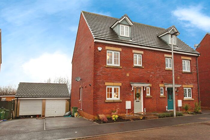 3 Bedroom Semi Detached House For Sale In Lonydd Glas, Llanharan, Pontyclun, CF72