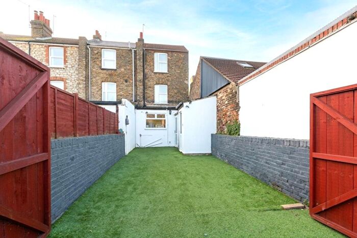 3 Bedroom Terraced House To Rent In Milton Square, Margate, CT9