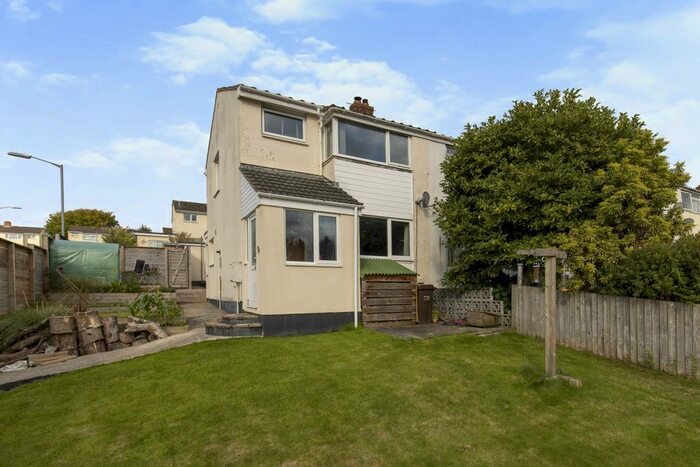 3 Bedroom Semi-Detached House For Sale In Bawden Road, Bodmin, Cornwall, PL31