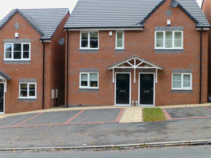 2 Bedroom Semi-Detached House To Rent In Prospect Row, Dudley, DY2