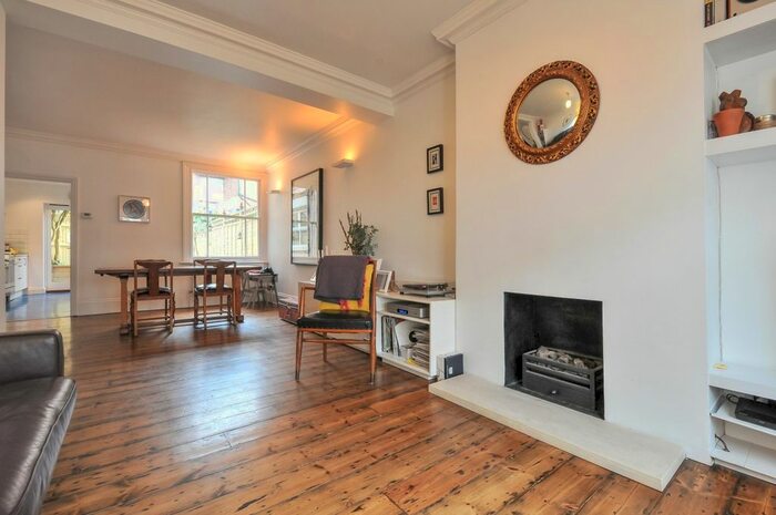 3 Bedroom Terraced House To Rent In Norfolk Road, Tunbridge Wells, Kent, TN1
