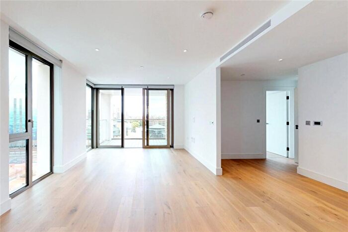 2 Bedroom Flat To Rent In Palmer Road, Prince Of Wales Drive, SW11