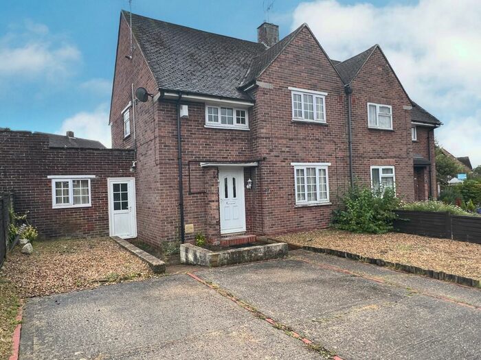 5 Bedroom Semi-Detached House To Rent In Shepherds Road, Winchester, SO23