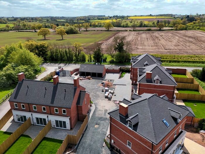 2 Bedroom End Of Terrace House For Sale In Ivetsey Bank, Wheaton Aston, Staffordshire, ST19