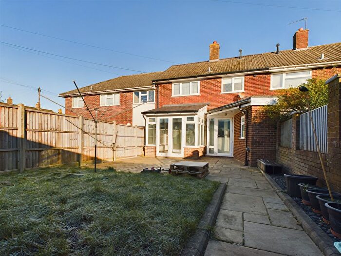 3 Bedroom Terraced House To Rent In Portsmouth Crescent, South Ham, Basingstoke, RG22