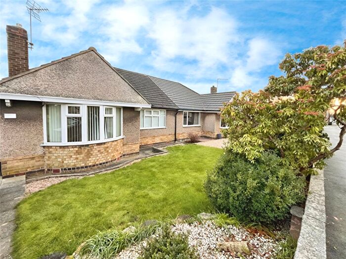 2 Bedroom Bungalow To Rent In Charnwood Drive, Doncaster, South Yorkshire, DN4