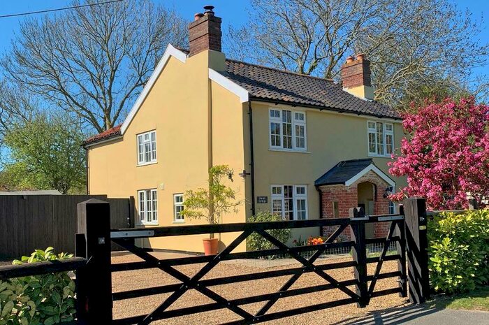 4 Bedroom Cottage For Sale In Chapel Road, Otley, Ipswich, IP6