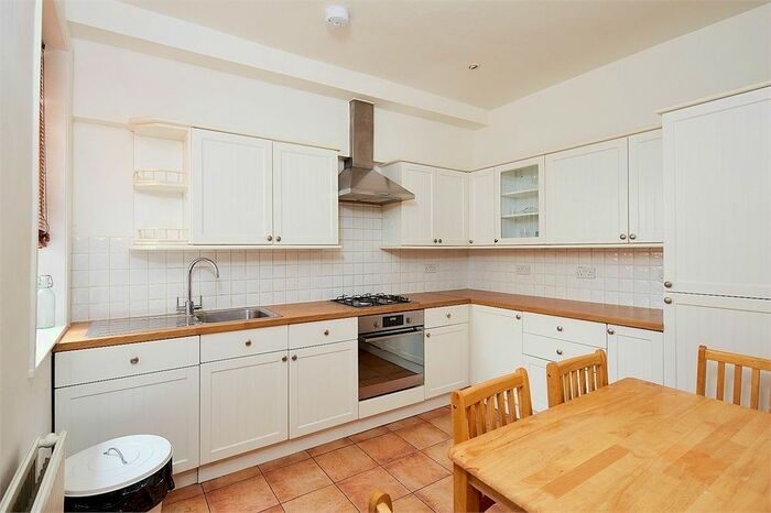 4 Bedroom Terraced House To Rent In Balmoral Road, Willesden Green, London, NW2