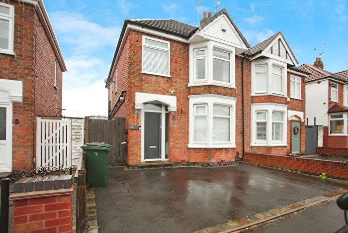 3 Bedroom Semi Detached House For Sale In Woodstock Road, Coventry, West Midlands, CV3