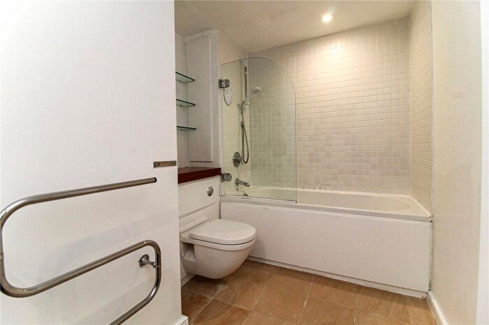 2 Bedroom Apartment To Rent In Conway Street, Block A, The View, Liverpool, Merseyside, L5