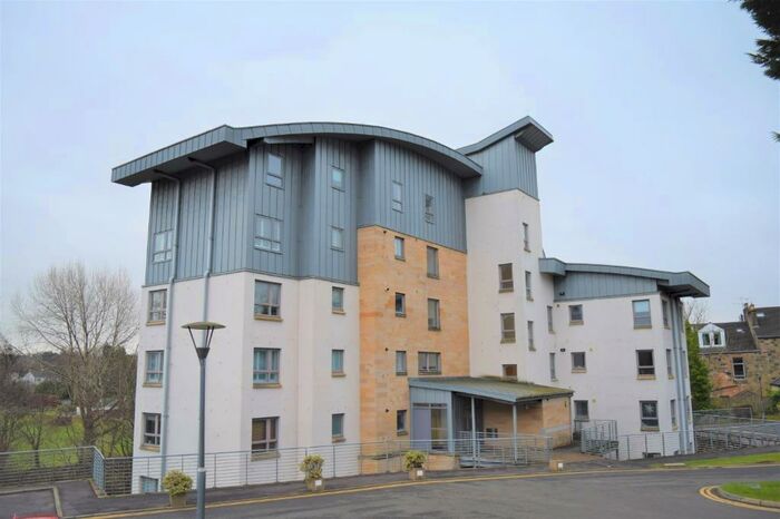 3 Bedroom Apartment To Rent In Cathkin Road, Flat /, Glasgow, Glasgow, G42