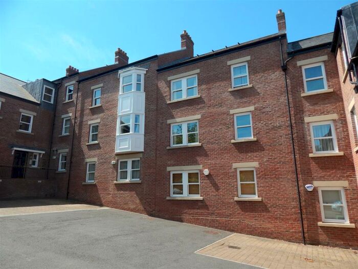 2 Bedroom Flat To Rent In , The Sidings, Durham City, DH1