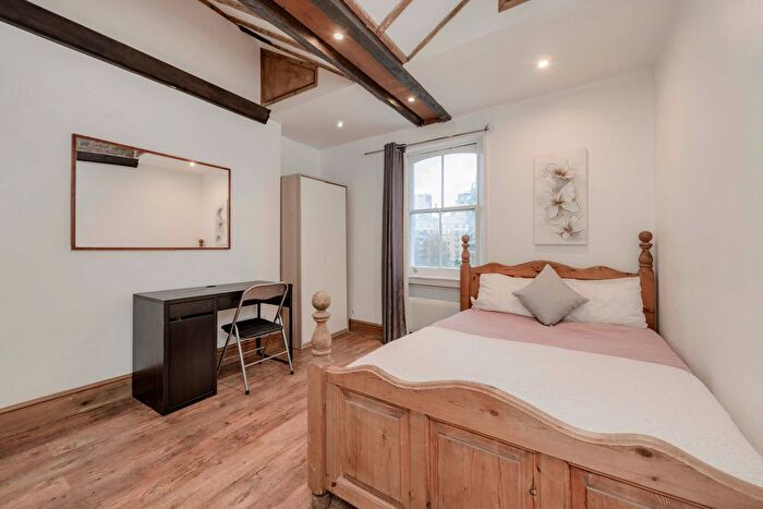 2 Bedroom Flat To Rent In Aldersgate Street, EC1A