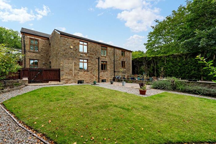 4 Bedroom Detached House For Sale In Wilderswood, Horwich, Bolton, BL6