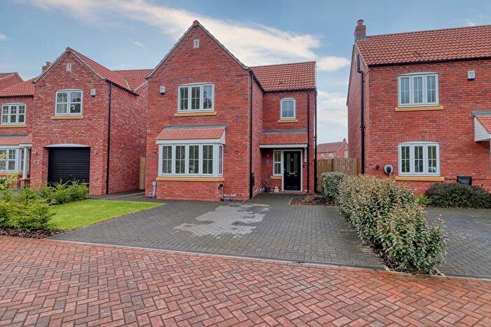 3 Bedroom Detached House For Sale In Thonock Avenue, Gainsborough, DN21