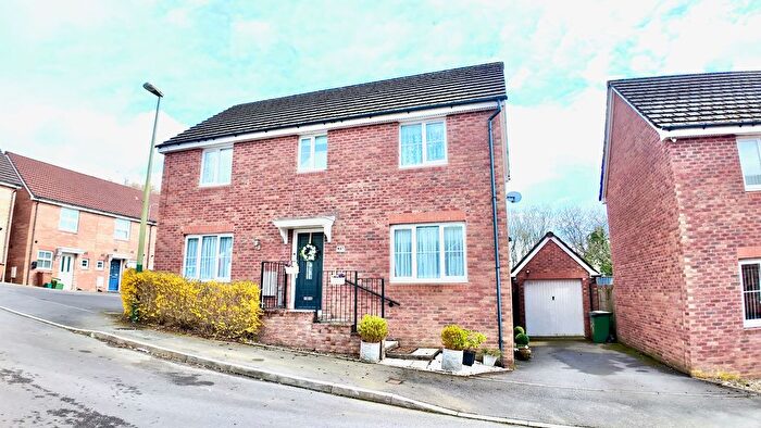 4 Bedroom Detached House For Sale In Marsh Court, Aberbargoed, CF81