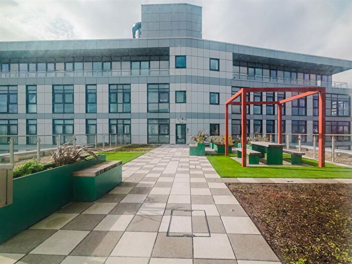 1 Bedroom Flat To Rent In Furness Quay, Salford, M50
