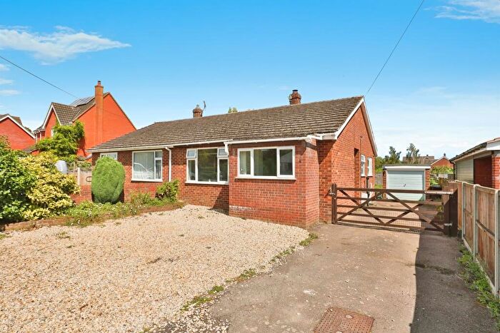 2 Bedroom Semi-Detached Bungalow For Sale In Eva Road, Rackheath, Norwich, NR13