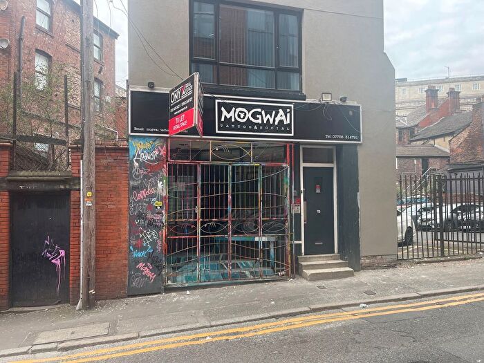 Property To Rent In Upper Newington, Liverpool, L1