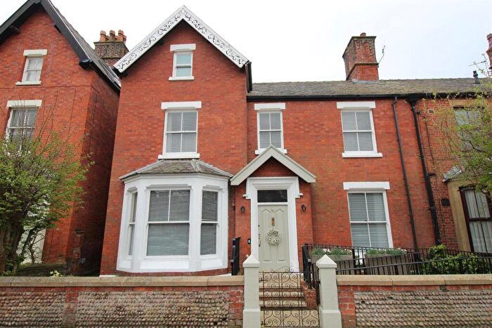 8 Bedroom Town House For Sale In Church Road, Lytham, FY8