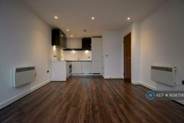 1 Bedroom Flat To Rent In Churchill Way, Basingstoke, RG21