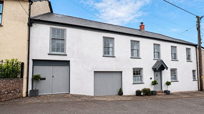 4 Bedroom Cottage For Sale In The Square, North Molton, South Molton, Devon, EX36