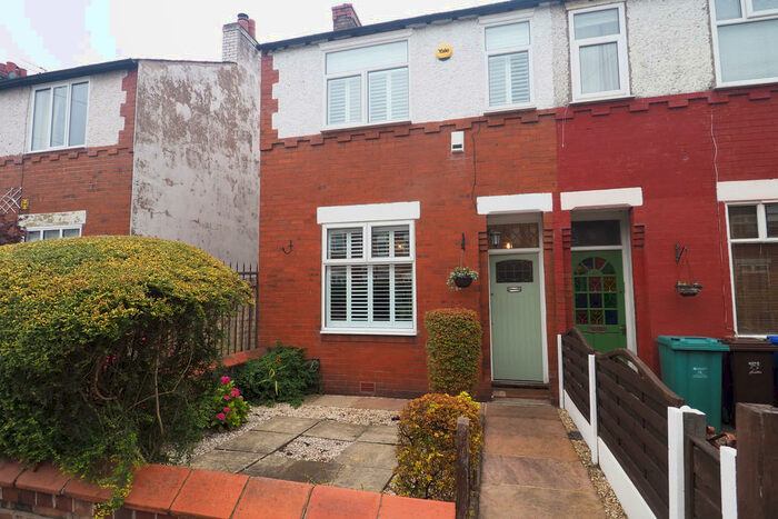 2 Bedroom End Of Terrace House To Rent In Henwood Road, Manchester, M20