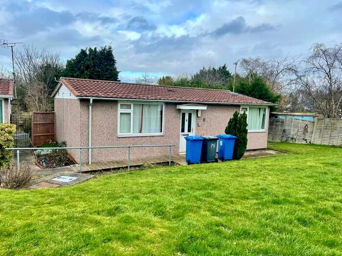 2 Bedroom Bungalow To Rent In Bretton Avenue, Littleover, DE23