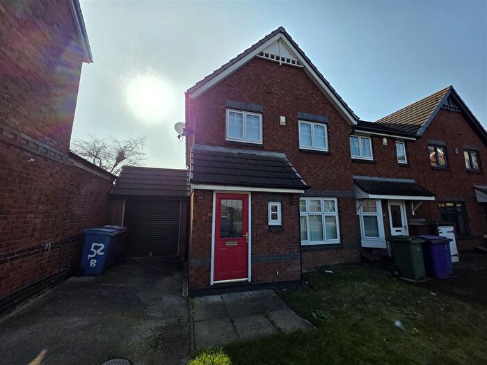 3 Bedroom Semi Detached House To Rent In Barmouth Way, Liverpool, L5
