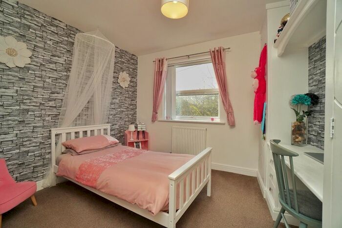 2 Bedroom End Of Terrace House To Rent In Long Street, Easingwold, York, YO61
