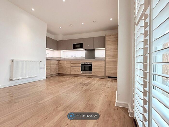 1 Bedroom Flat To Rent In Edwin Street, London, E16