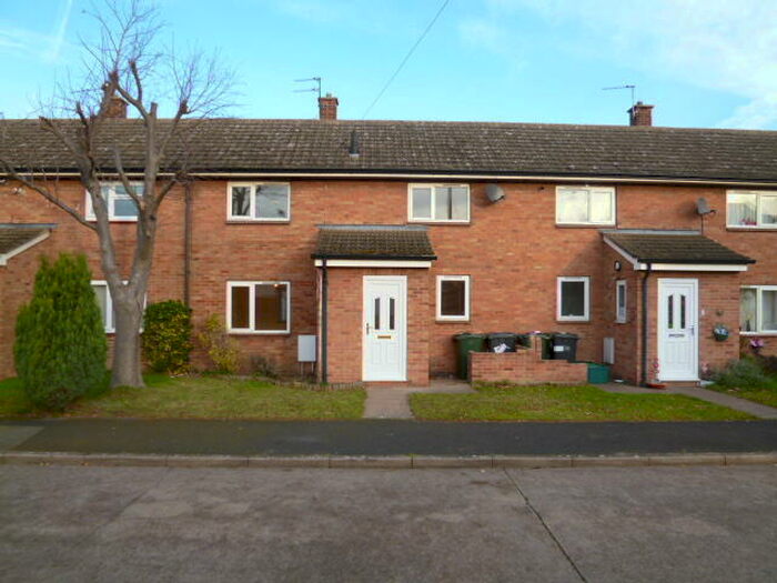 2 Bedroom Town House To Rent In Lime Avenue, Auckley, DN9