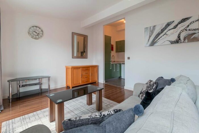 1 Bedroom Flat To Rent In Kenyon Street, Hockley, Birmingham, B18