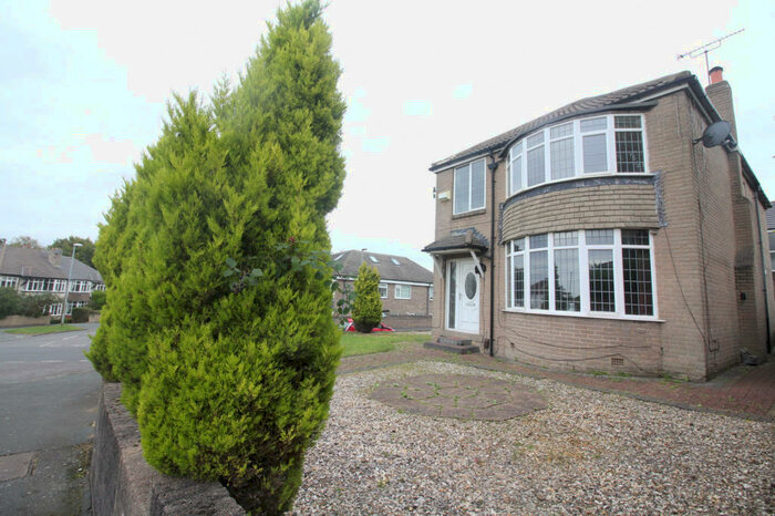 4 Bedroom Detached House To Rent In Sandhill Mount, Leeds, West Yorkshire, LS17