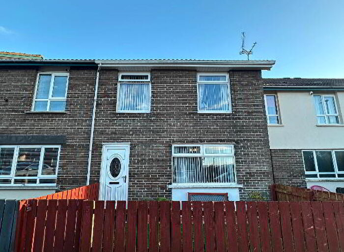 3 Bedroom Terrace House For Sale In Glenravill Walk, Portrush, BT56