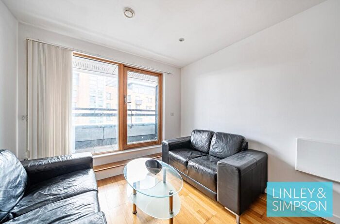 1 Bedroom Flat For Sale In Gateway West, East Street, Leeds, LS9